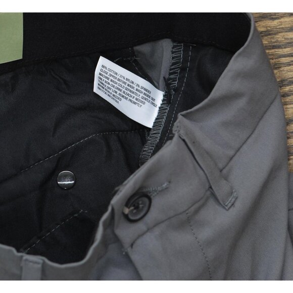 NWT Goodfellow & Co Slim Fit Tech Chino Pants 87607100 Thundering Gray 30x32 - Picture 9 of 9